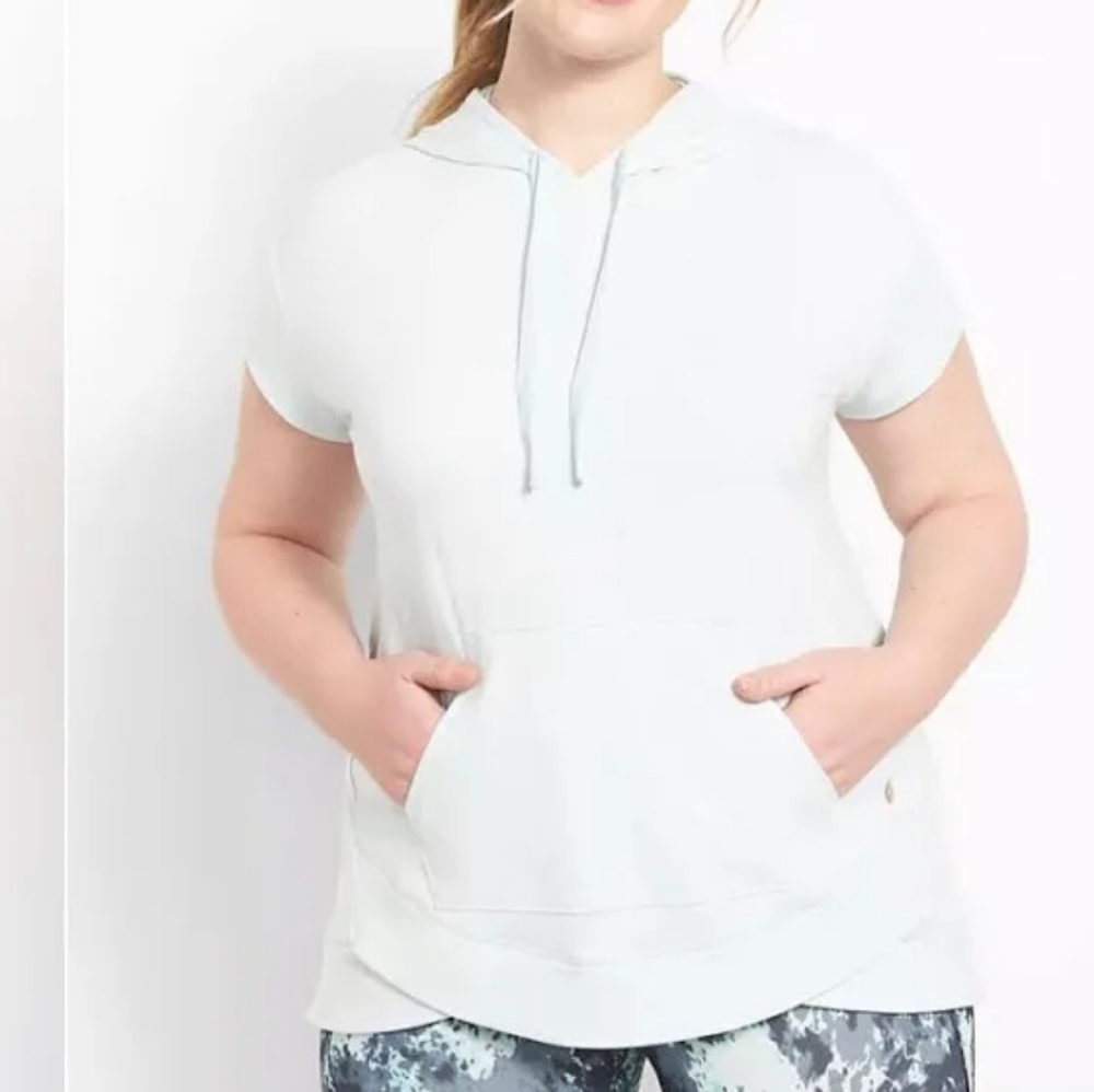 Lane Bryant Livi Active sz 10/12 mint green short sleeve active hoodie WT181